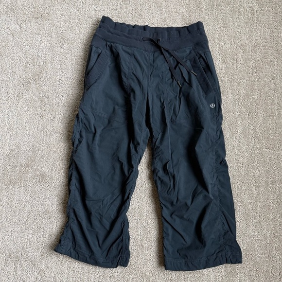 Lululemon Dance Studio Crop - Picture 1 of 7